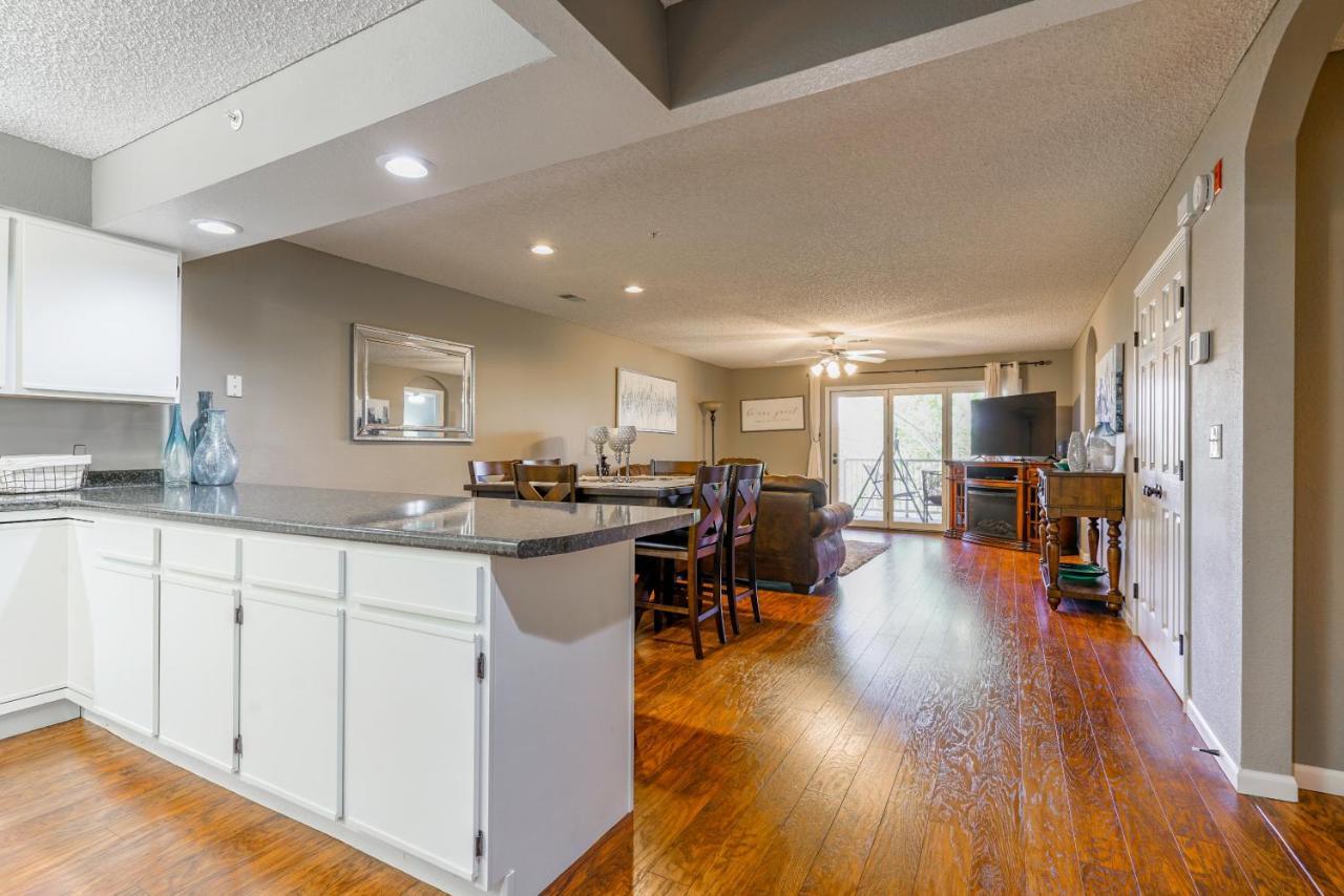 2br Updated Walk-in - 2 Pools - Near The Strip - Free Tickets Included - Fhc13 Holiday home Branson