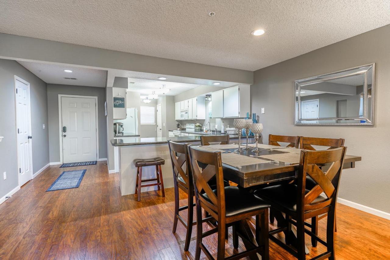 2br Updated Walk-in - 2 Pools - Near The Strip - Free Tickets Included - Fhc13
