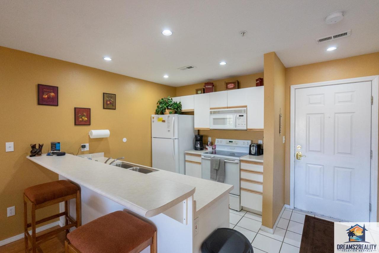 Holiday home 2br - King Beds - Near The 76 Strip - Free Tickets Included - Ch1-1