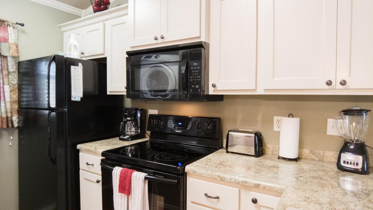 Holiday home 2br Walk-in - Location - Free Tickets Included - Fc41-17 *