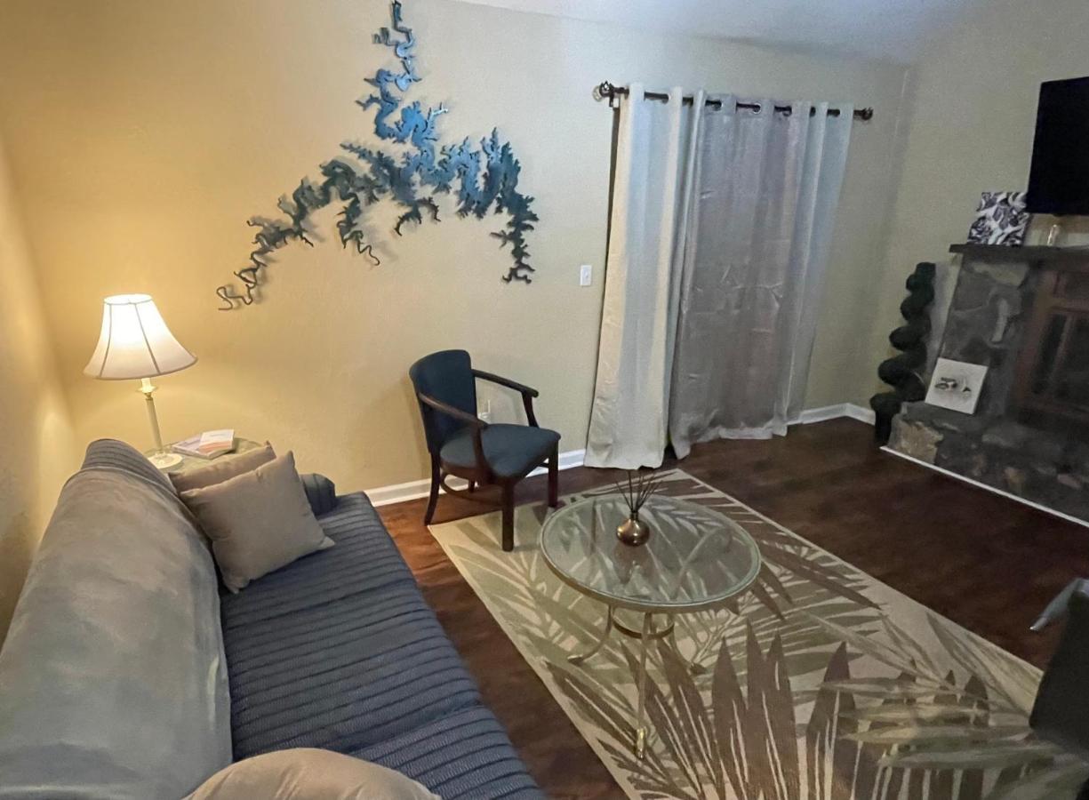 Apartment The Divine 409 1 Bdrm With Kitchen *