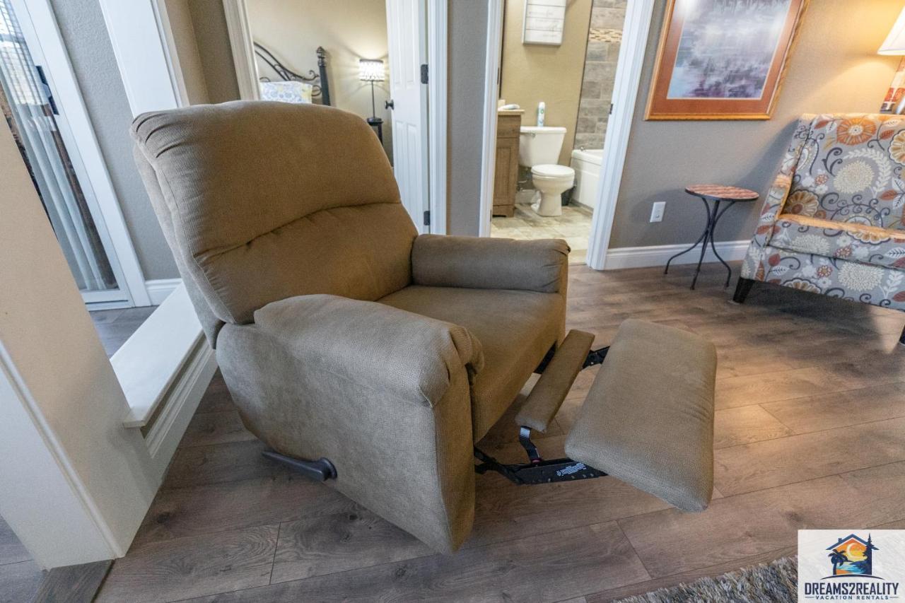 2br Walk-in - Near The 76 Strip - Pool - Free Tickets Included - Clc-6 * Branson