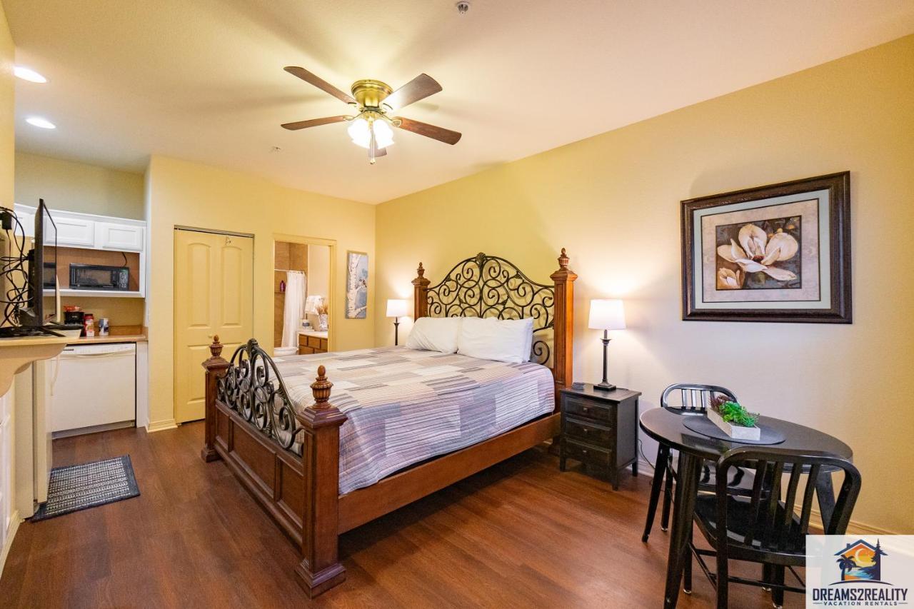 King Close To The Strip - Elevator - Free Tickets Included - Rl91b *