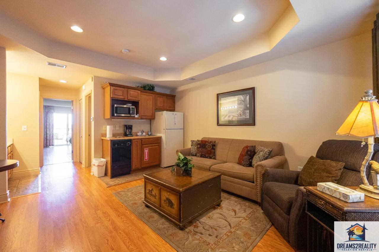 1bd King With 2 Person Jacuzzi Tub - Near The Strip - Free Tickets Included - T1-9