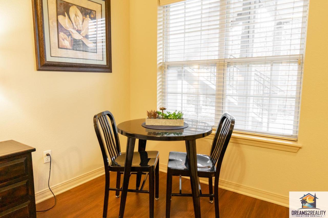 King Close To The Strip - Elevator - Free Tickets Included - Rl91b Holiday home Branson