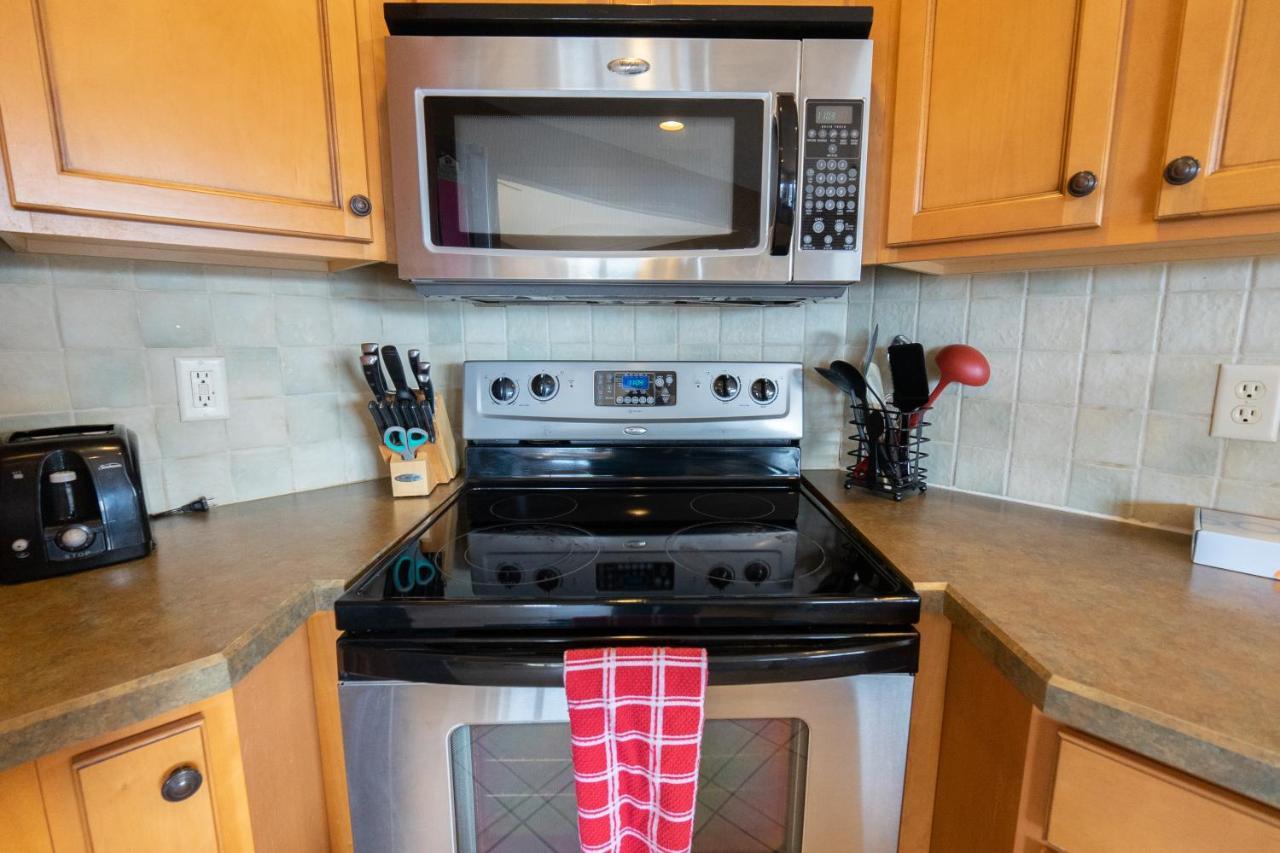 4br Walk-in - Foosball Table - Hot Tub - Fire Pit - Free Tickets Included - Dv166 Apartment Branson