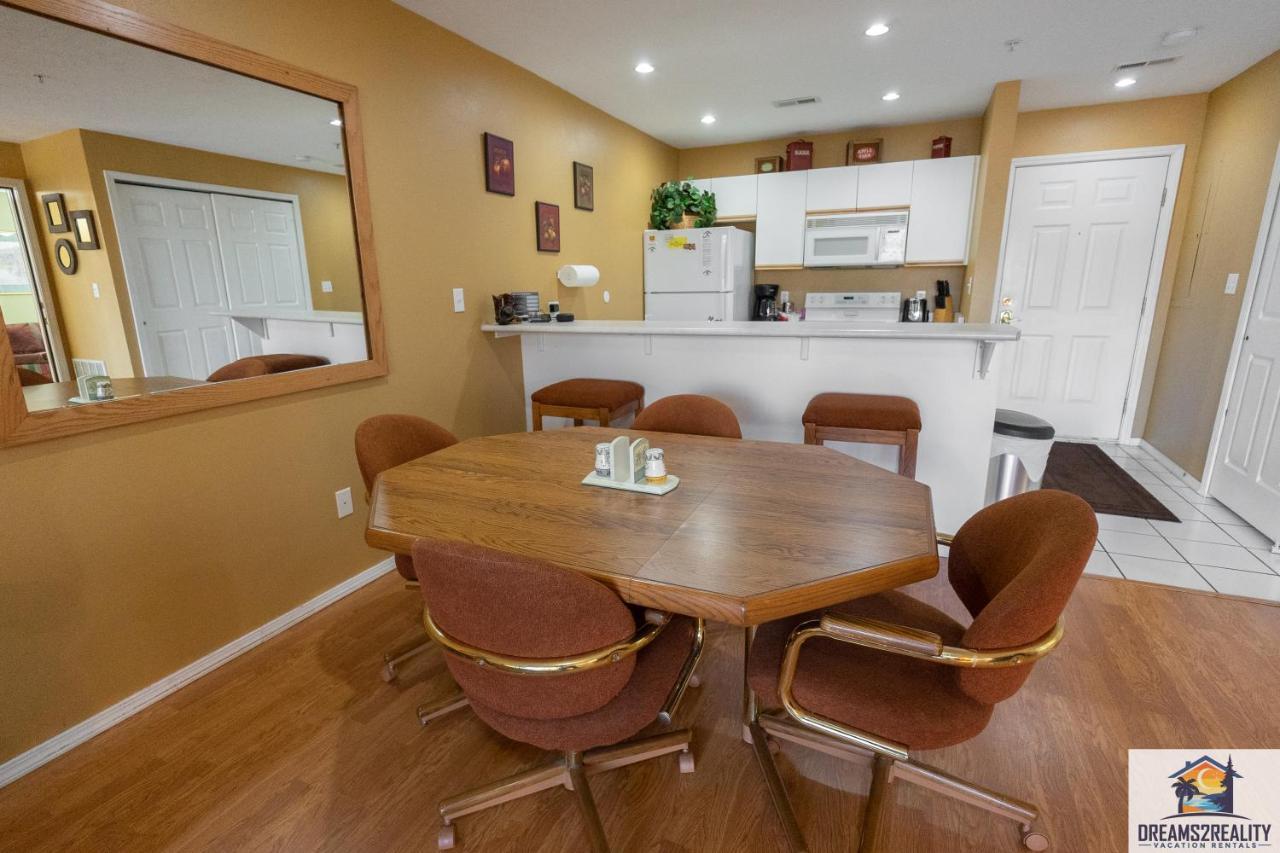 2br - King Beds - Near The 76 Strip - Free Tickets Included - Ch1-1 *