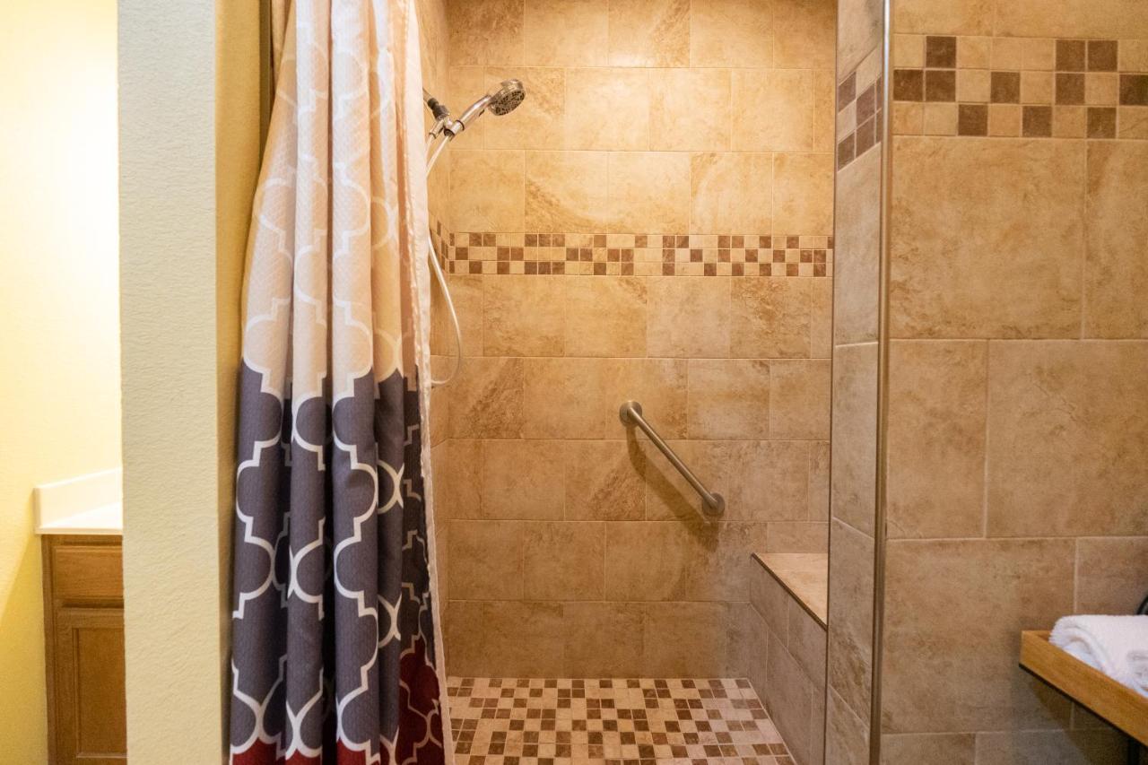 Holiday home 1bd Walk-in - Elevator - Close To The Strip - Free Tickets Included - Rl91a Branson