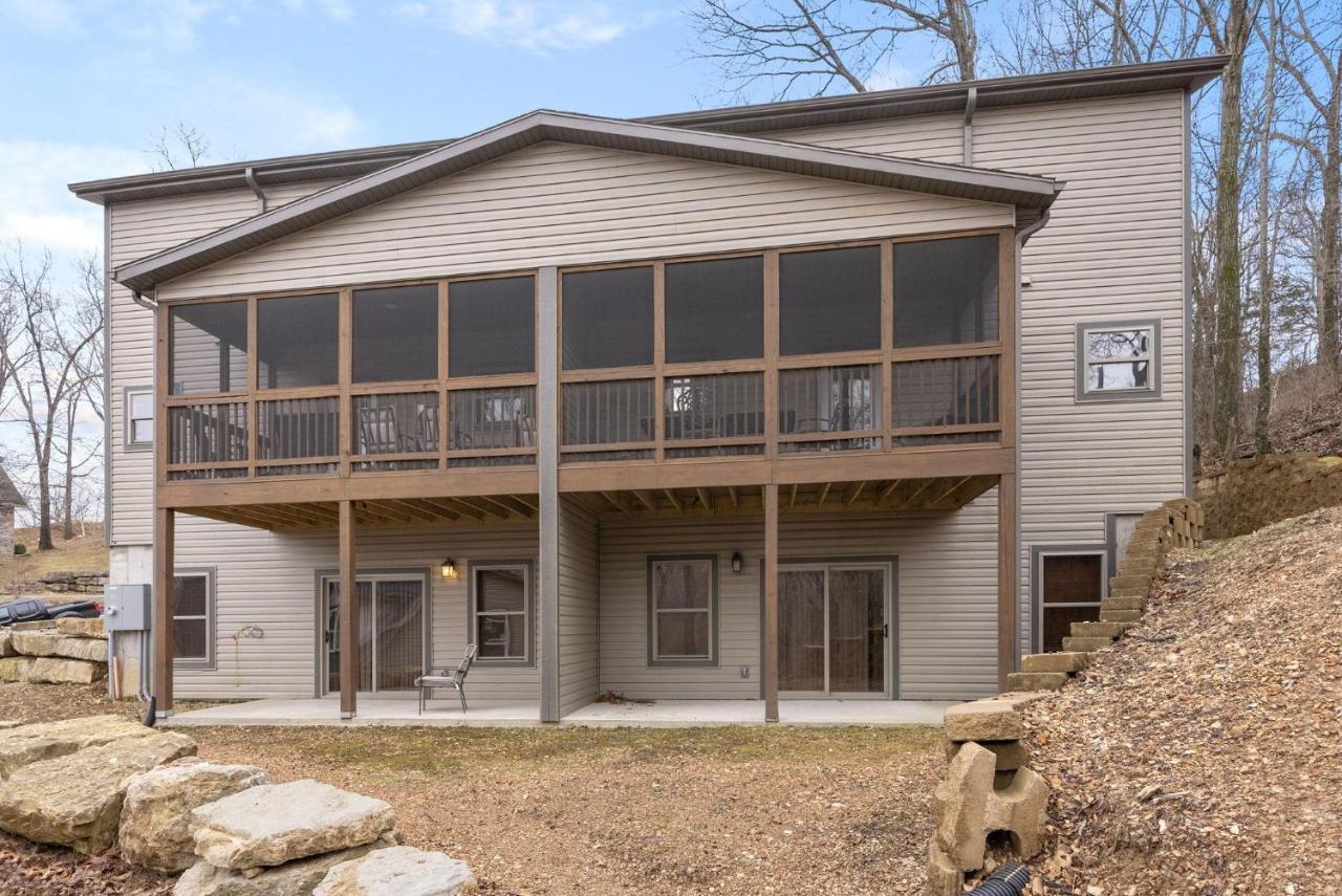 3bd Walk-in Near Silver Dollar - Game - Pool - Free Tickets Included - Rr-93b Holiday home Branson
