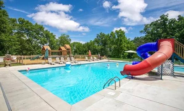 3bd Walk-in Near Silver Dollar - Game - Pool - Free Tickets Included - Rr-93b Holiday home *