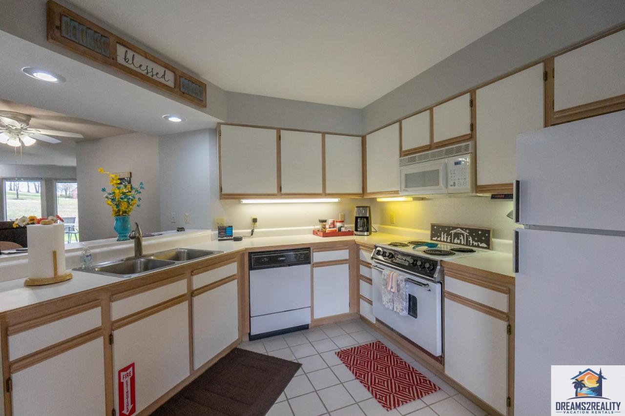 2br Walk-in At Pointe Royale - 2 Pools - Free Attraction Tickets Included -pr63-3 Holiday home *
