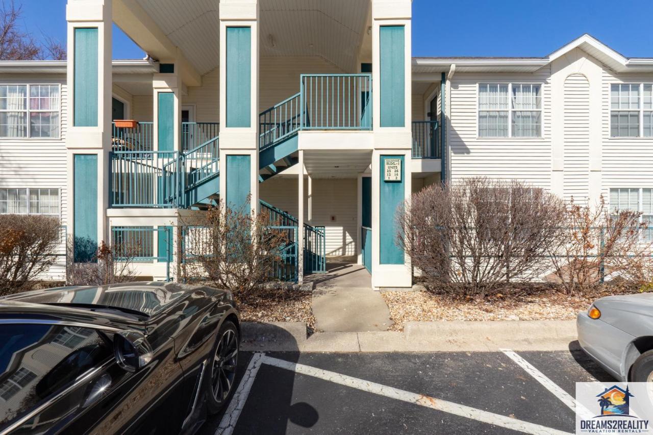 Holiday home 2br - King Beds - Near The 76 Strip - Free Tickets Included - Ch1-1