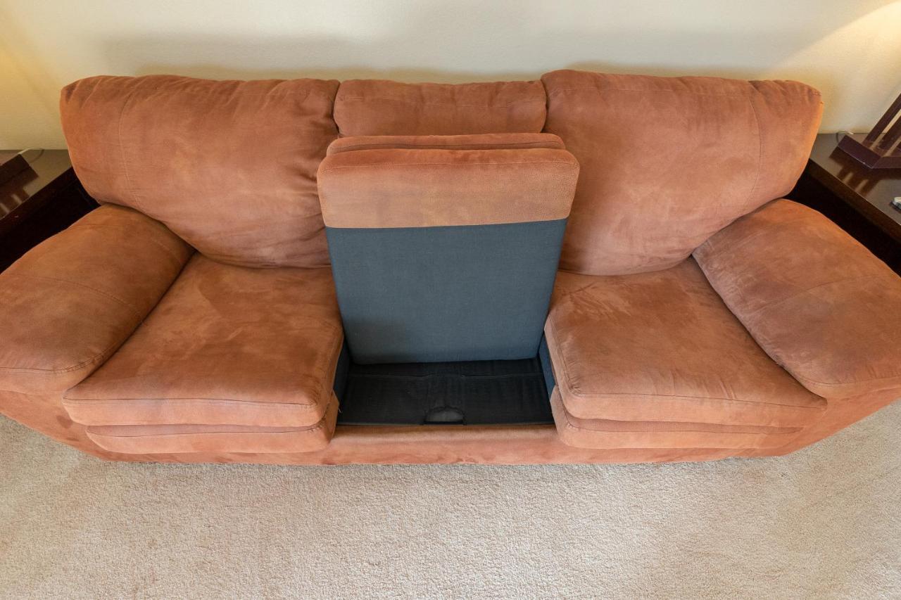 4br Walk-in - Foosball Table - Hot Tub - Fire Pit - Free Tickets Included - Dv166 Apartment