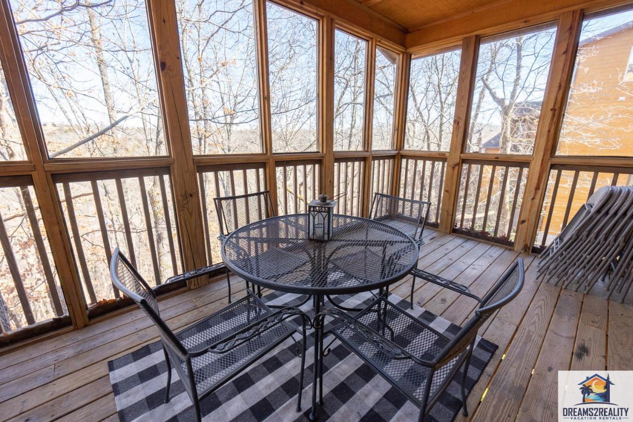 Holiday home Forest Heights - 6br - Pool Table - Near Silver Dollar - Free Tickets Included *