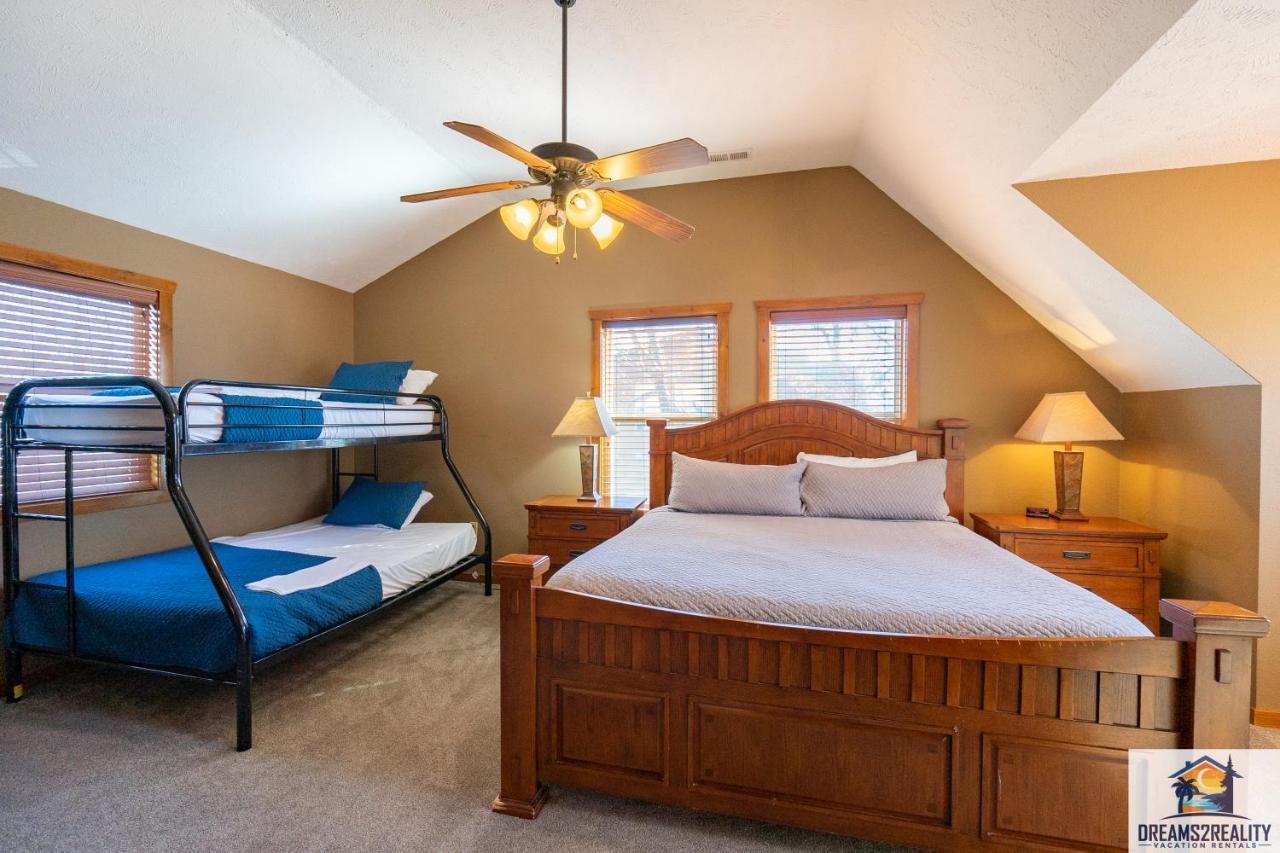 Forest Heights - 6br - Pool Table - Near Silver Dollar - Free Tickets Included Holiday home