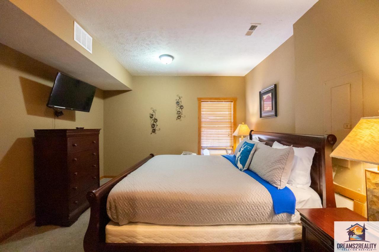 Forest Heights - 6br - Pool Table - Near Silver Dollar - Free Tickets Included Holiday home
