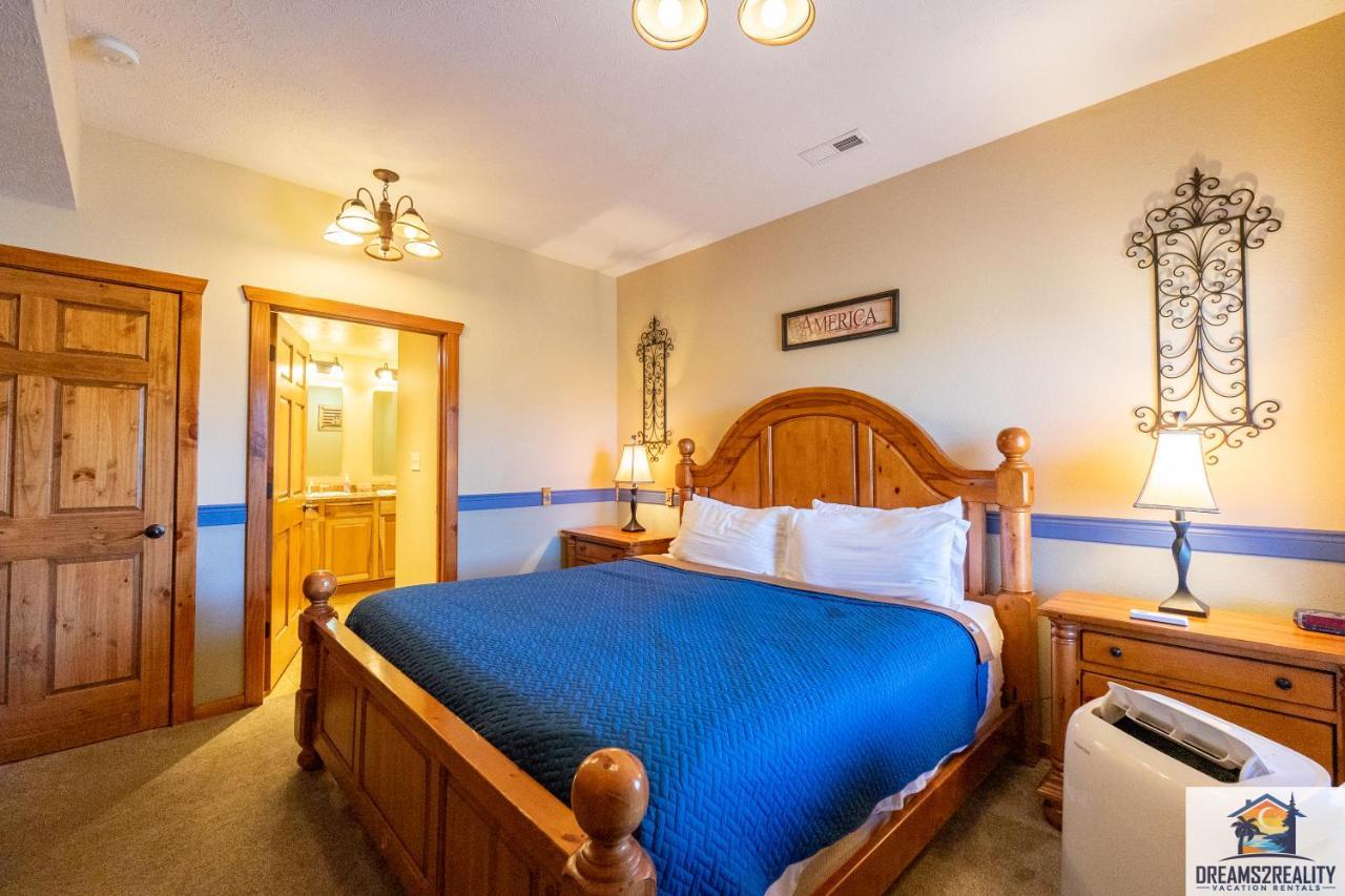Forest Heights - 6br - Pool Table - Near Silver Dollar - Free Tickets Included *
