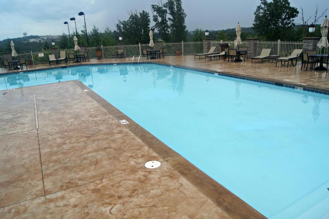4bd Walk-in - Large Deck - Golf Course - Pool - Free Attraction Tickets Included - V120 Holiday home *