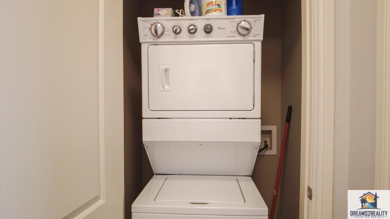 Holiday home 4bd Walk-in - Large Deck - Golf Course - Pool - Free Attraction Tickets Included - V120