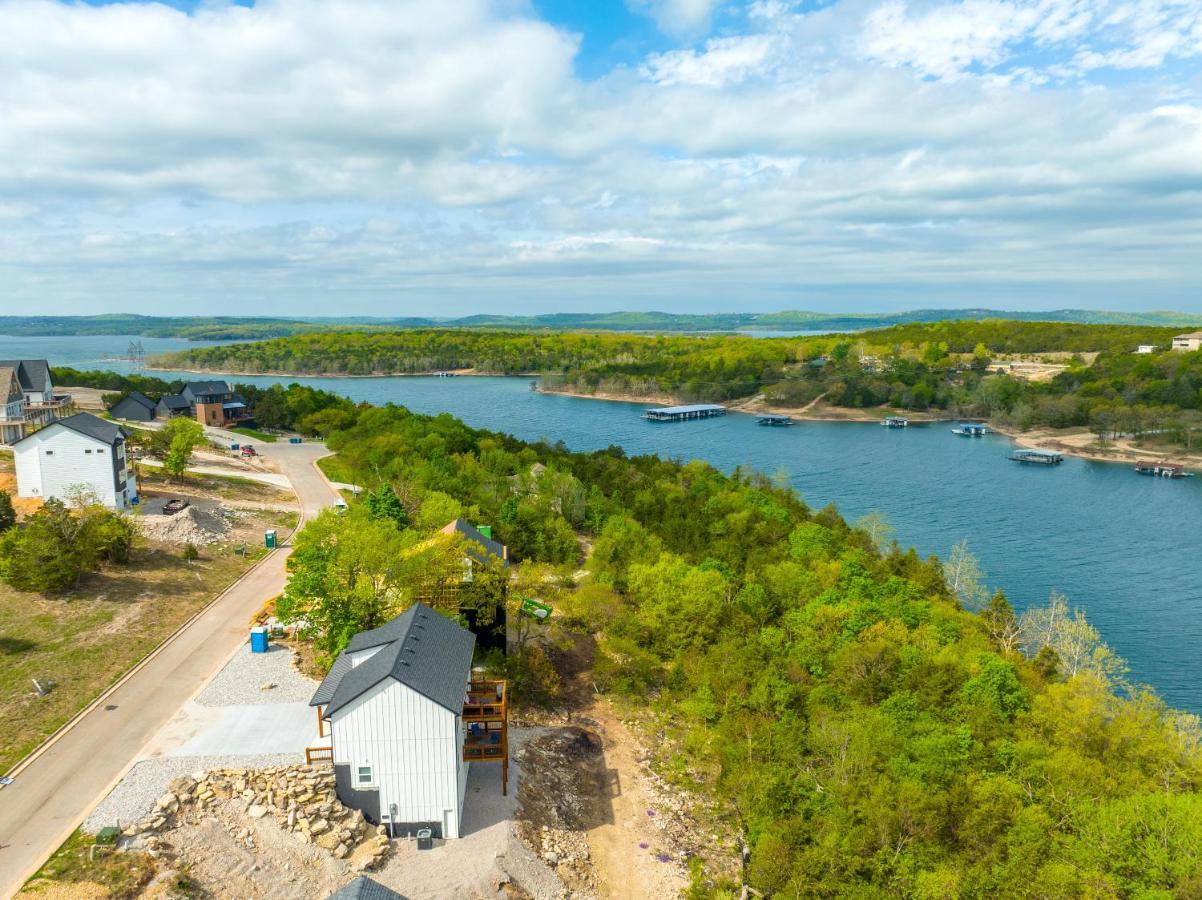 Holiday home Majestic On Tablerock Branson
