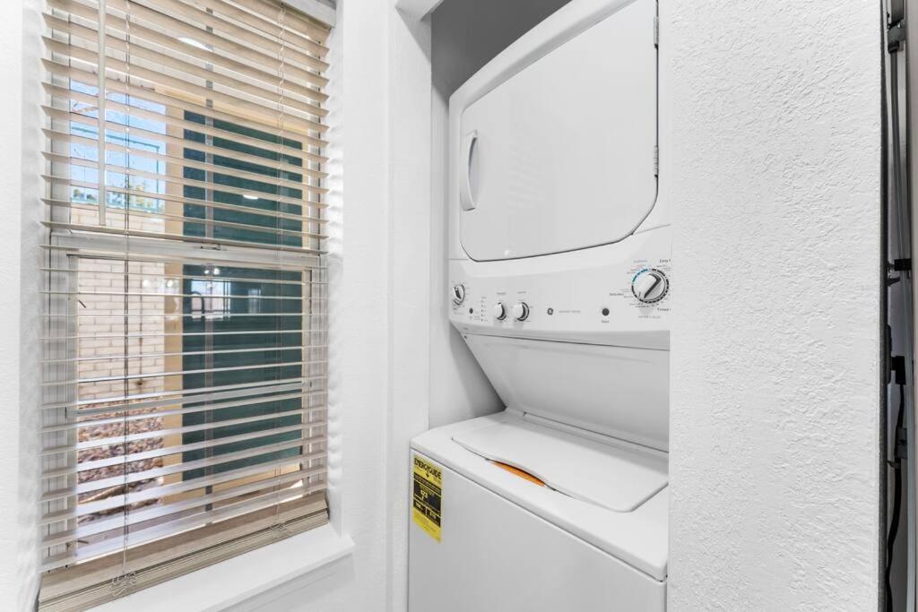 3-bedroom Renovated At The Champions