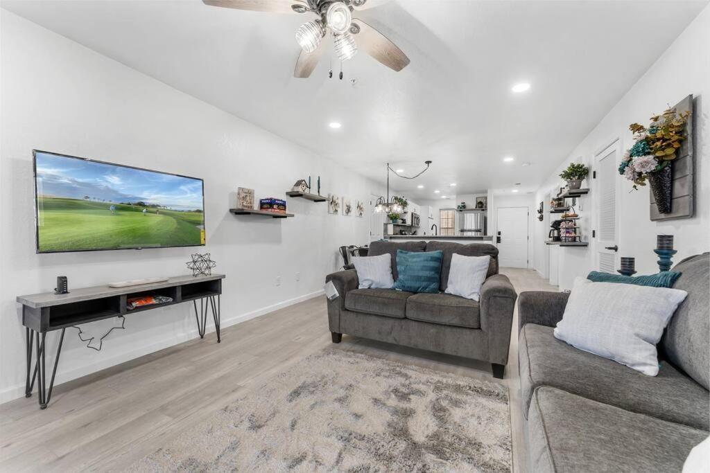 3-bedroom Renovated At The Champions *