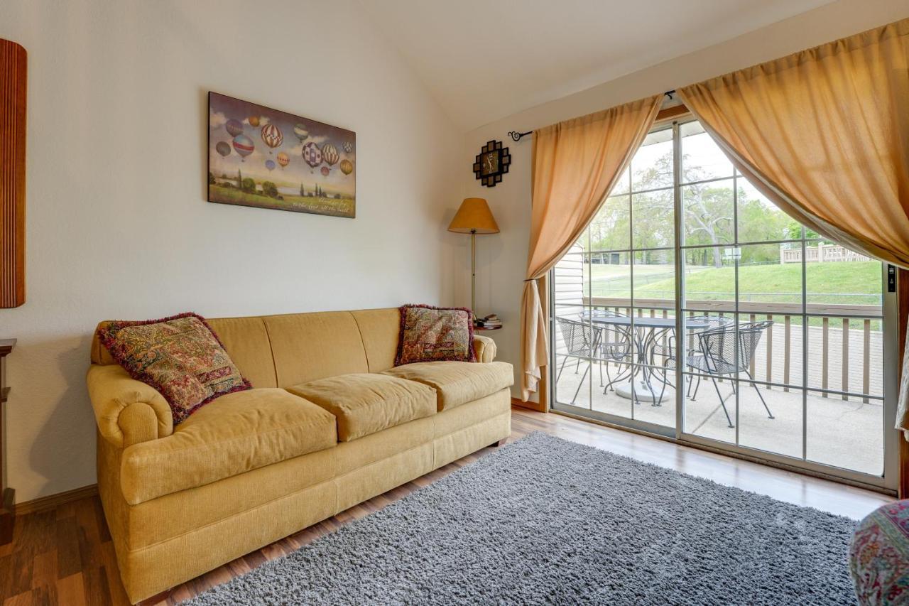 Apartment With Balcony And Grill 3 Mi To Moonshine Beach! *