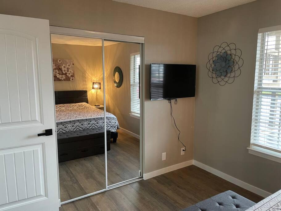 Newly Remodeled Lover's Luxury With Upgrades Holiday home *