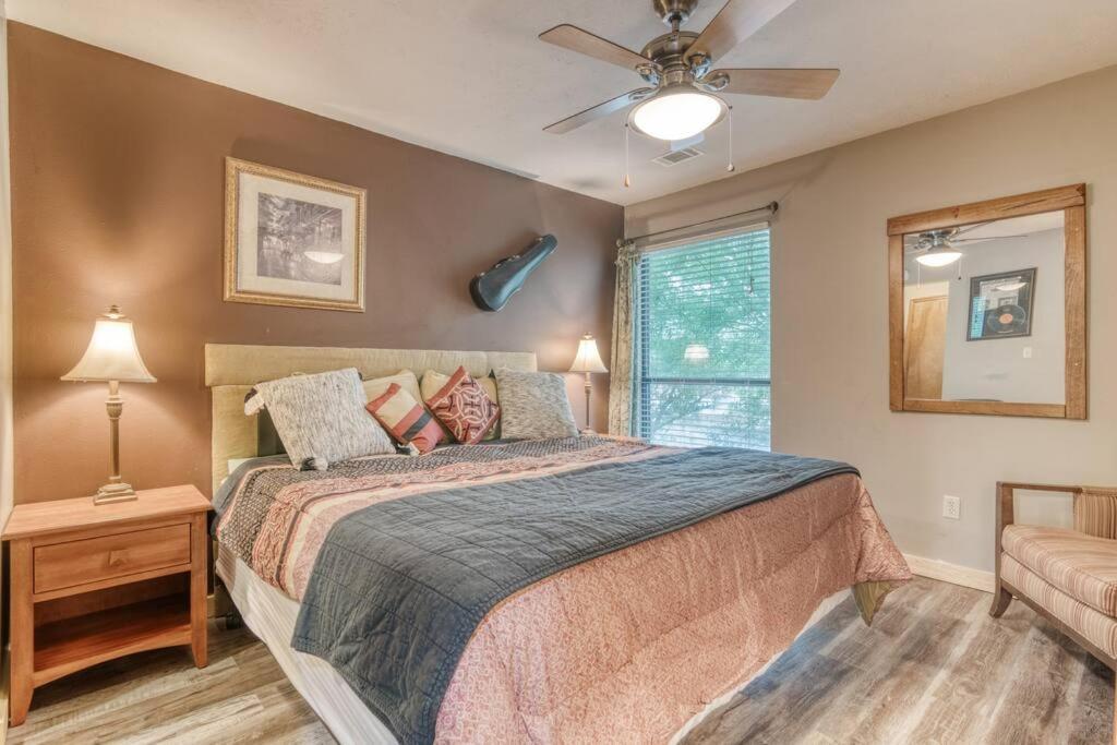 Pointe Royale Retreat In Apartment