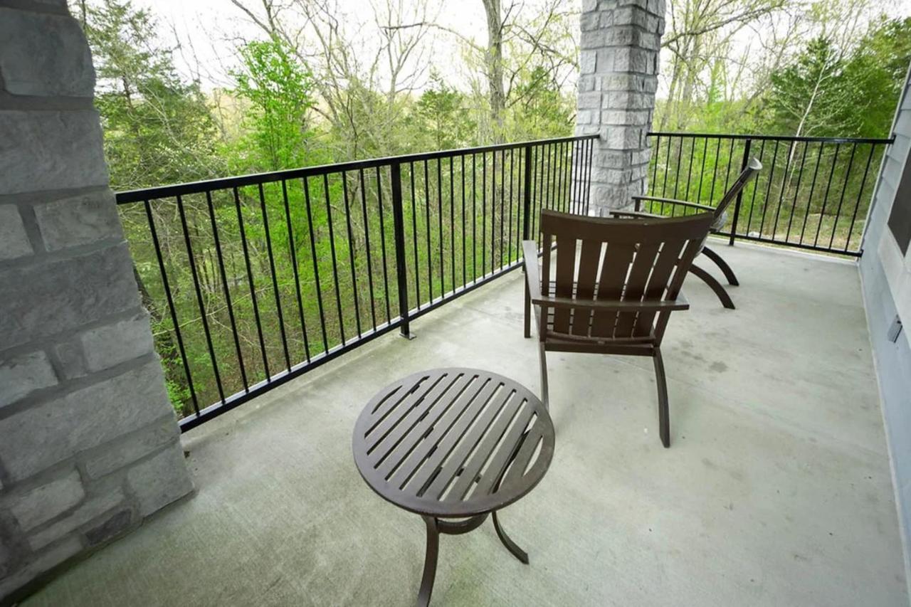 Branson's Great Rock Retreat Apartment