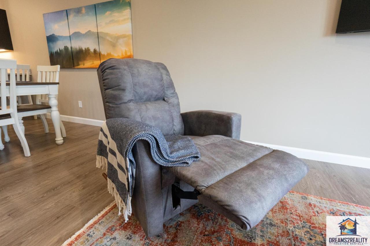 New Build - Walk-in 3br With Arcade Game - Free Attraction Tickets Included -- Fhg-207 Apartment