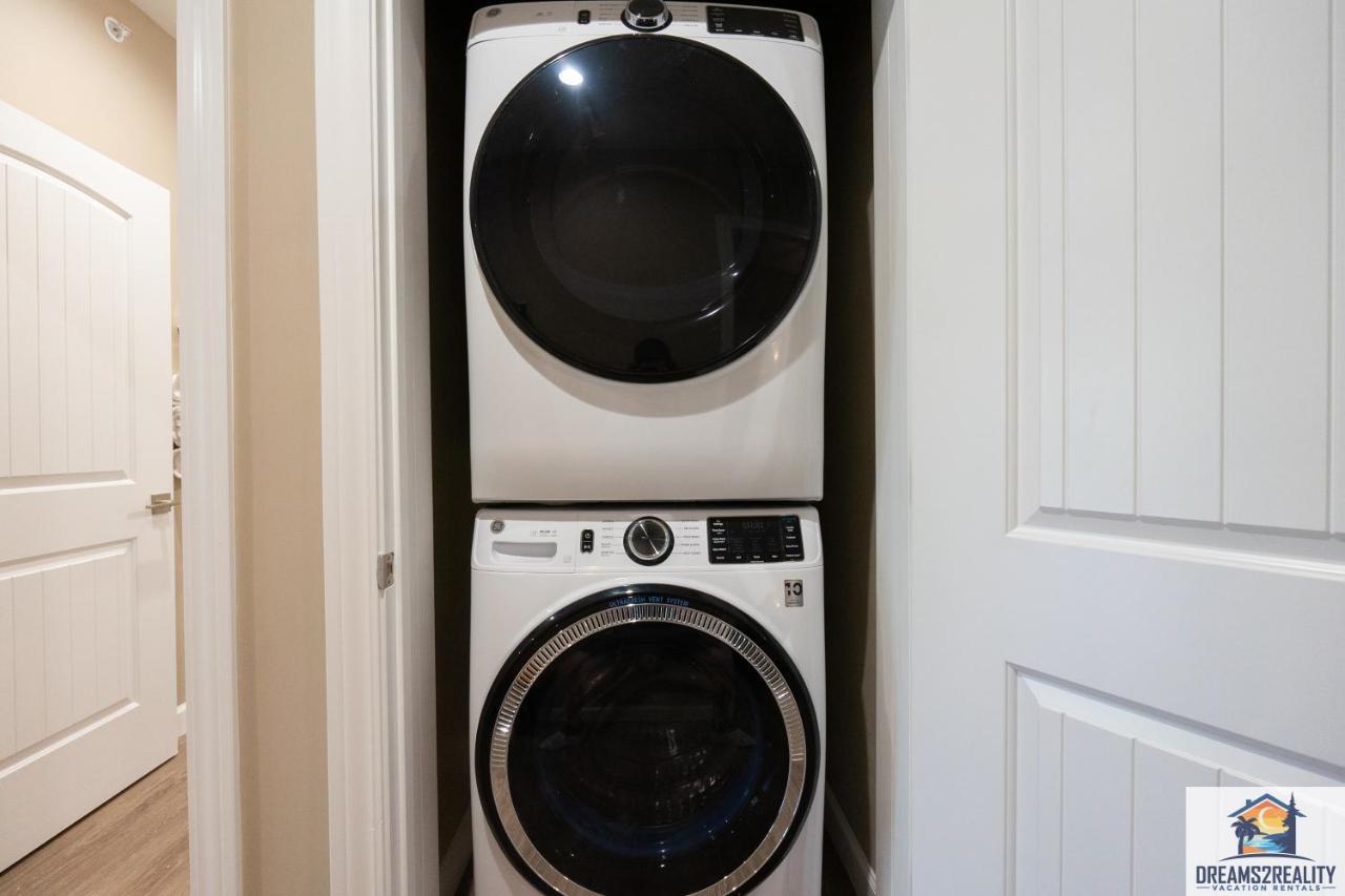 New Build - Walk-in 3br With Arcade Game - Free Attraction Tickets Included -- Fhg-207 Branson
