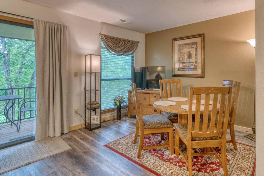Pointe Royale Retreat In Apartment *