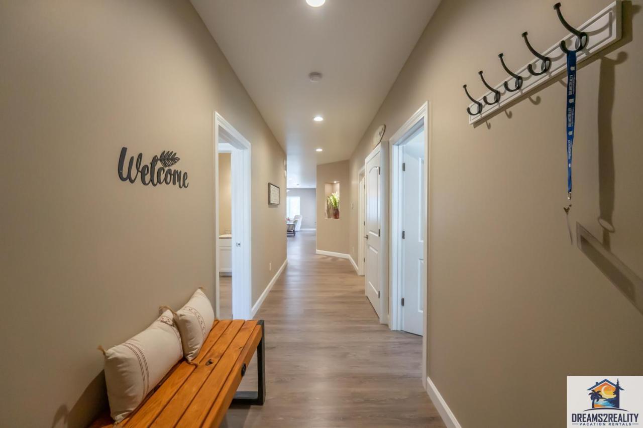 New Build - Walk-in 3br - 2 Pools - Free Tickets Included - Fhg-208 * Branson