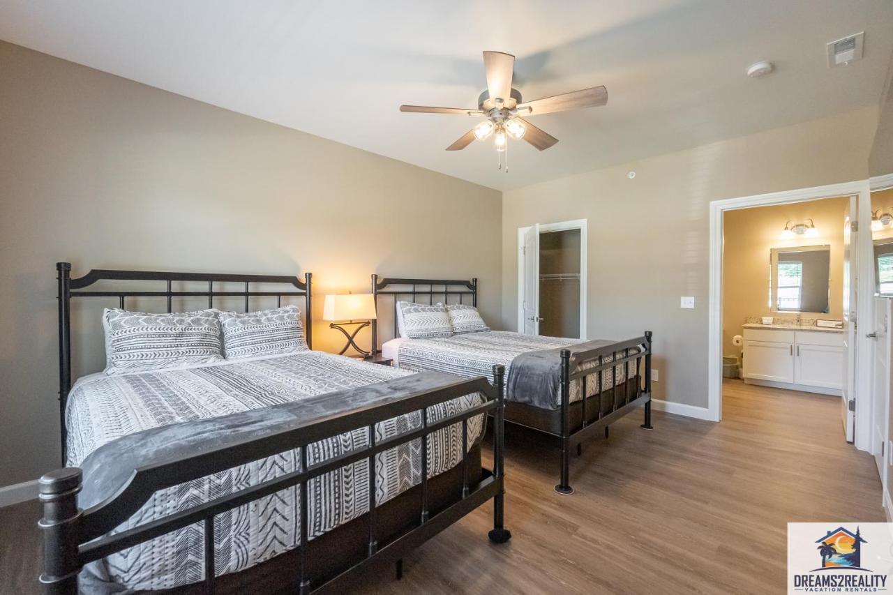 New Build - Walk-in 3br - 2 Pools - Free Tickets Included - Fhg-208