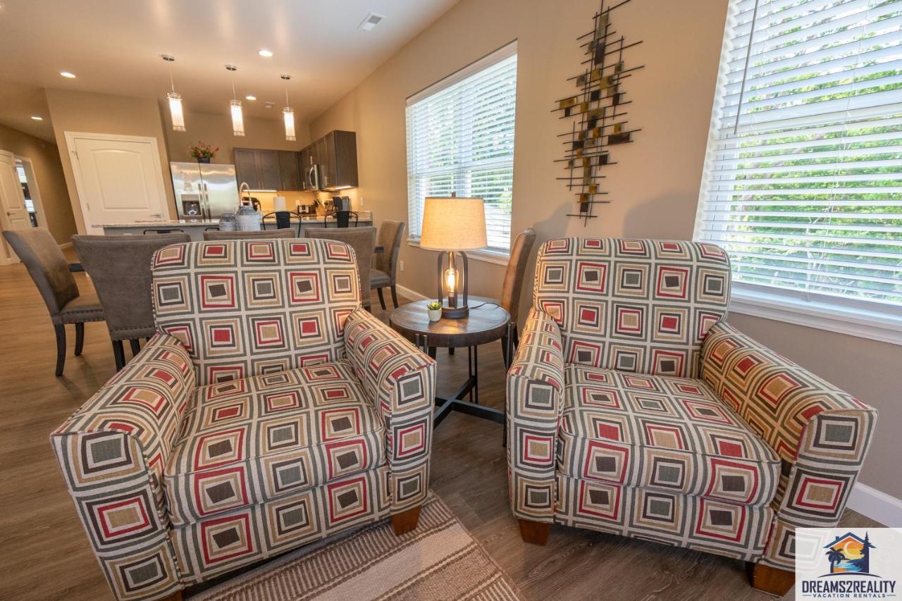 New Build - Walk-in - Amenities - Near 76 Strip - Free Attraction Tickets - Fh-g201 Holiday home *