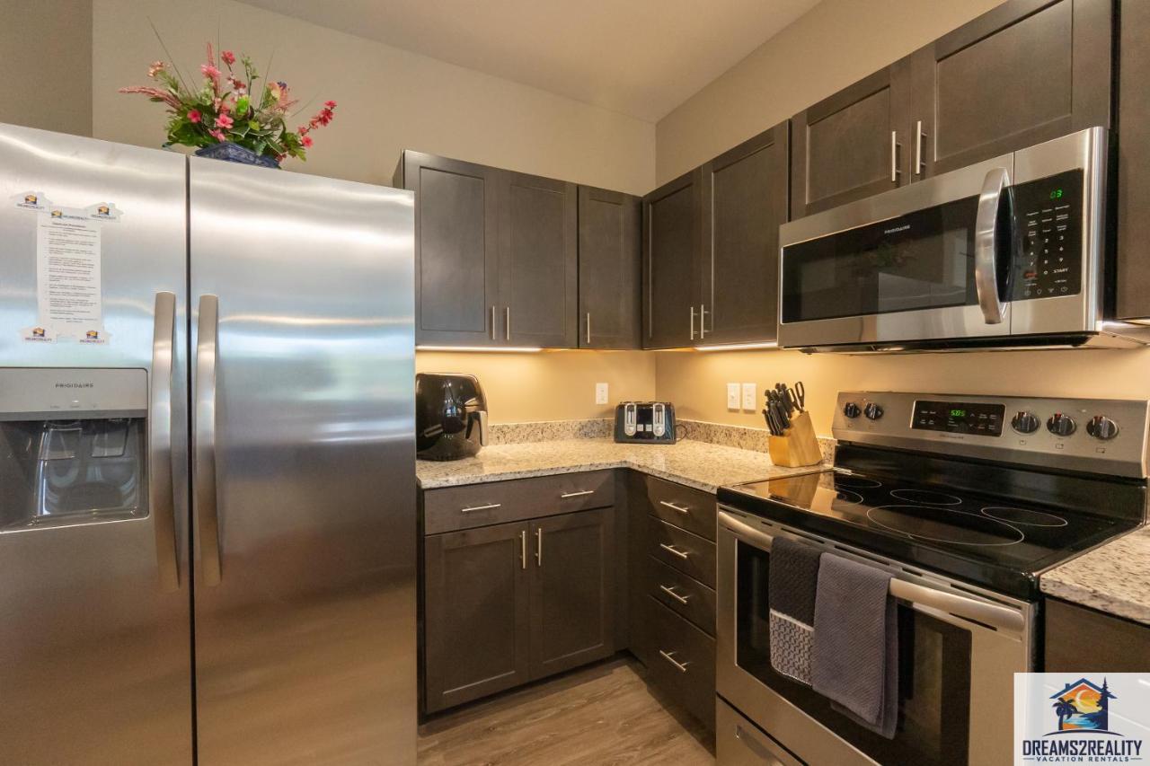Holiday home New Build - Walk-in - Amenities - Near 76 Strip - Free Attraction Tickets - Fh-g201 Branson