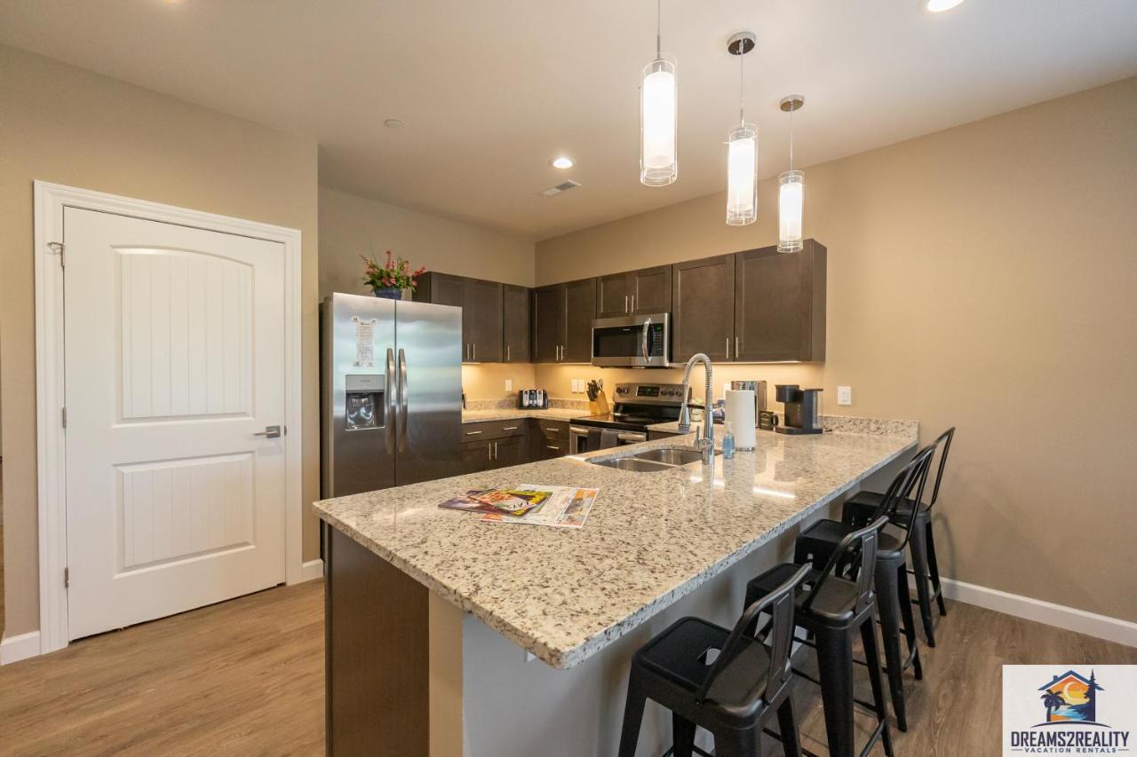 New Build - Walk-in - Amenities - Near 76 Strip - Free Attraction Tickets - Fh-g201 Holiday home