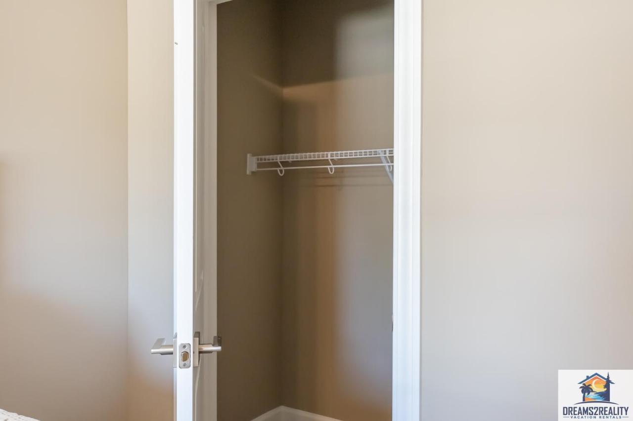 New Build - Walk-in 3br - 2 Pools - Free Tickets Included - Fhg-208