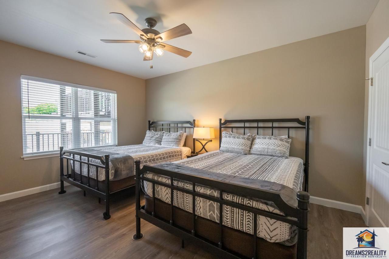 New Build - Walk-in 3br - 2 Pools - Free Tickets Included - Fhg-208 Holiday home Branson