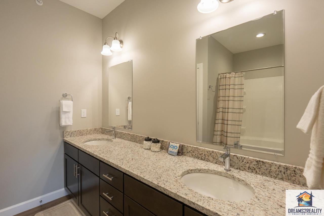 Holiday home New Build - Luxury 3br - Amenities - Free Tickets Included - Fhg-308 *
