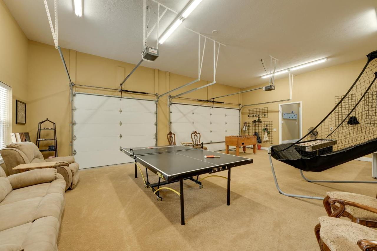 Magnificent Hideaway With Game Room! Holiday home Branson