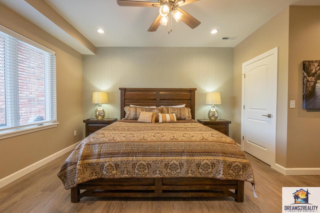 Holiday home New Build - Walk-in - Amenities - Near 76 Strip - Free Attraction Tickets - Fh-g201 Branson