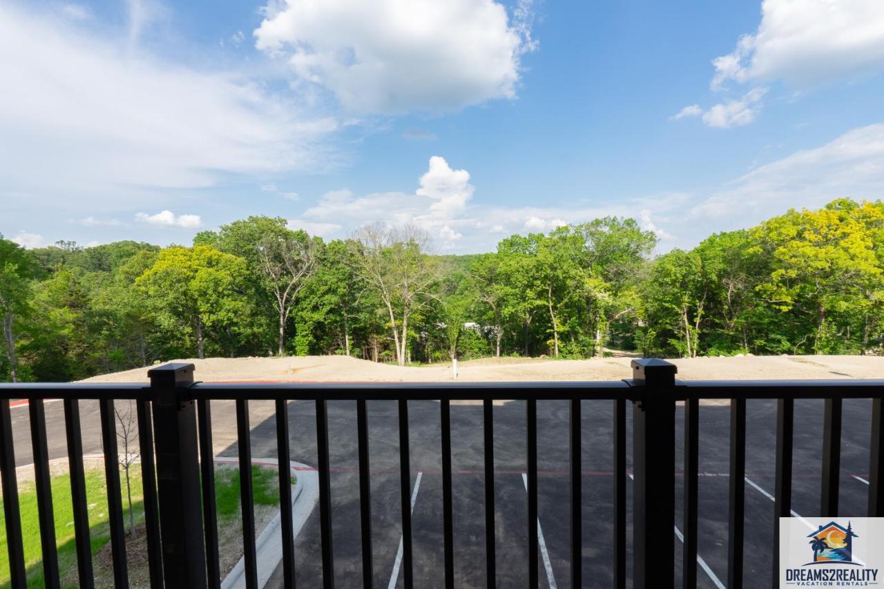 Holiday home New Build - Walk-in - Amenities - Near 76 Strip - Free Attraction Tickets - Fh-g201 Branson