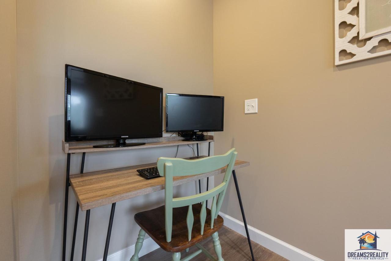 Holiday home Walk-in - Close To 76 Strip - Amenities - Free Tickets Included - Fh-g203