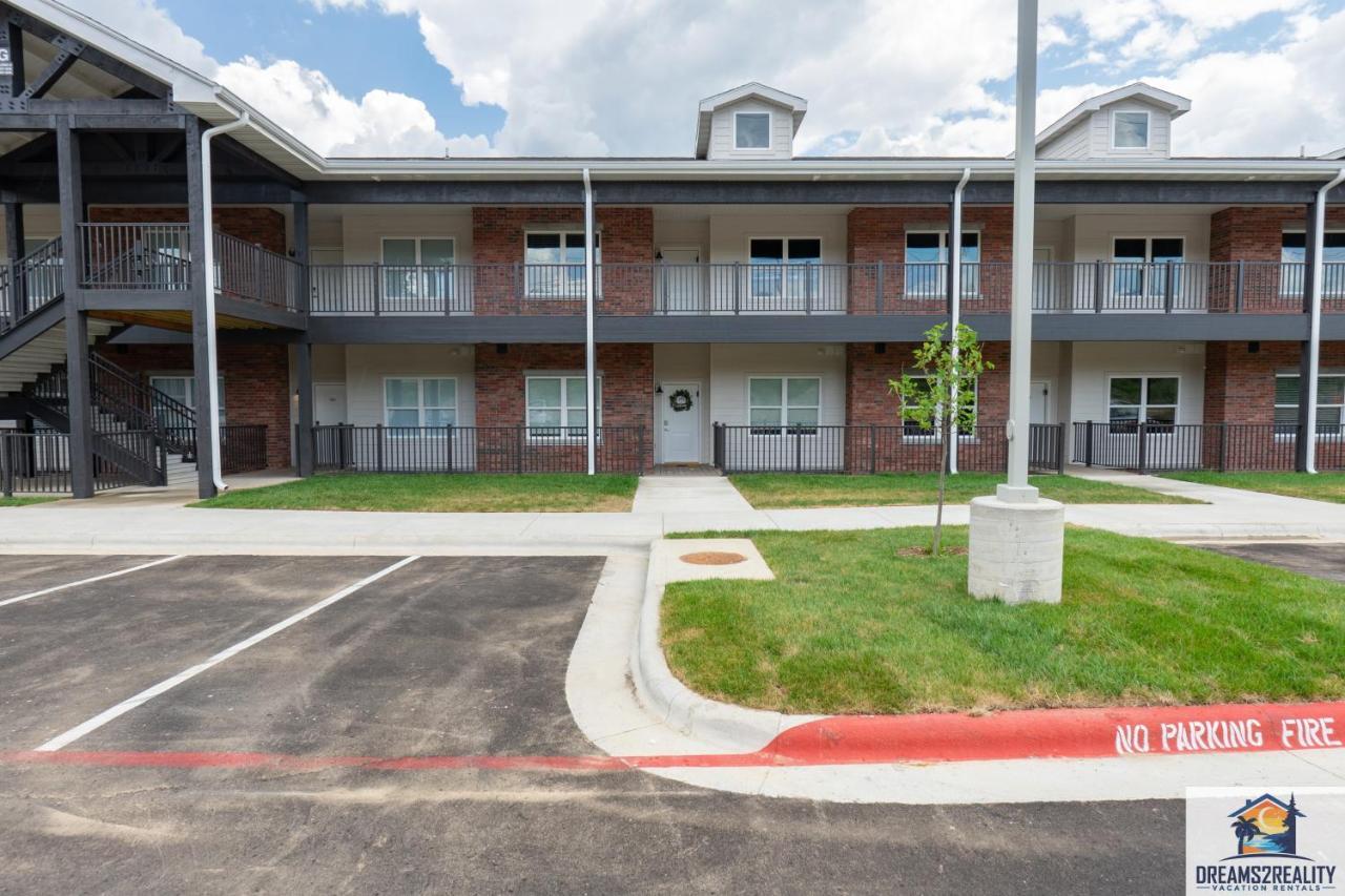 Holiday home Walk-in - Close To 76 Strip - Amenities - Free Tickets Included - Fh-g203