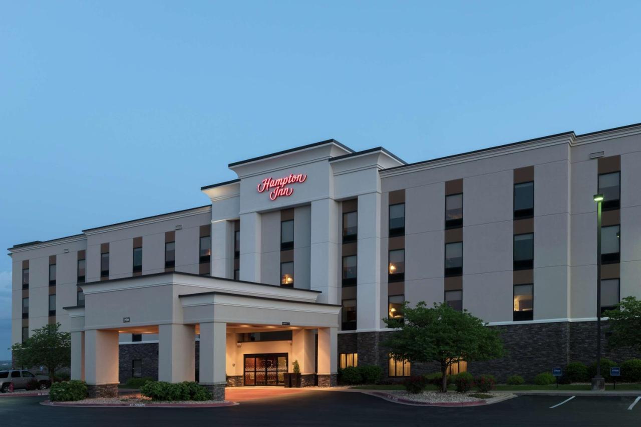 Hotel Hampton - Hills 3*