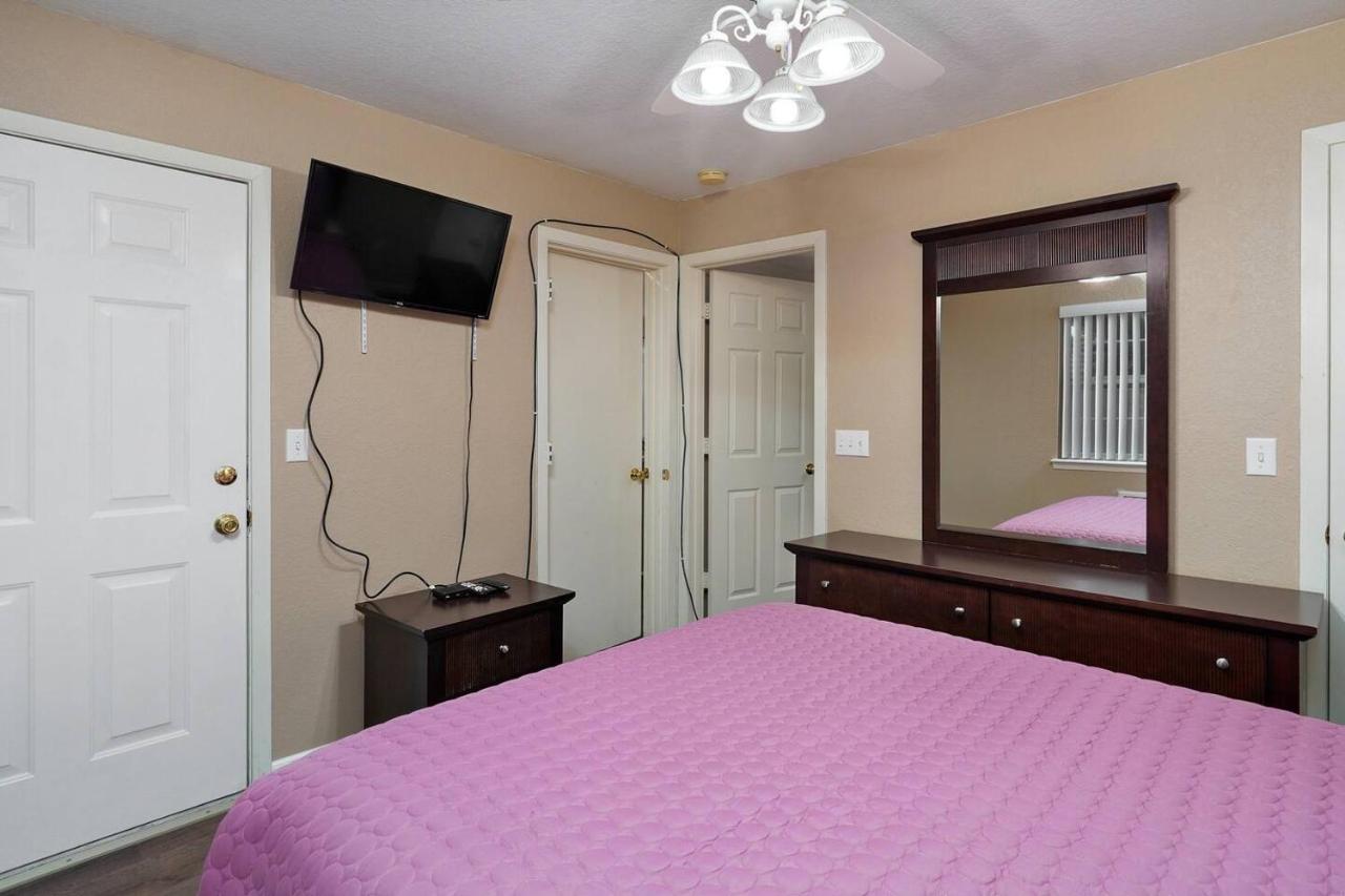 Apartment Retreat @ The Hills W/ Pets And Game Branson