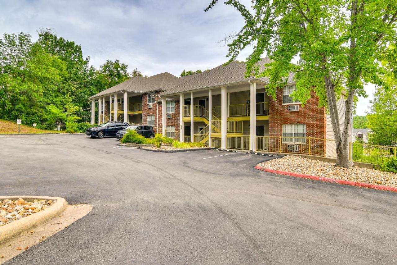 Modern On Thousand Hills Golf Course