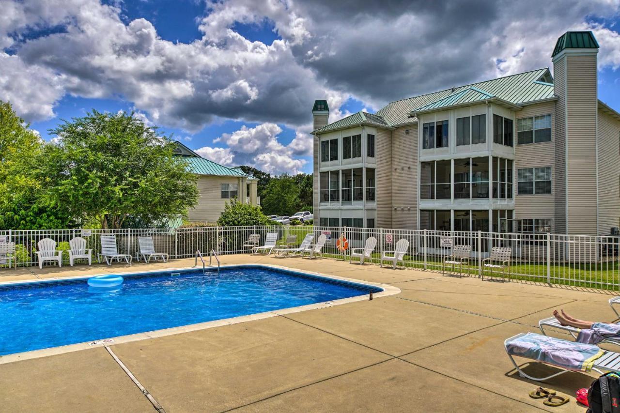Vacation With Pools And Hot Tub! *